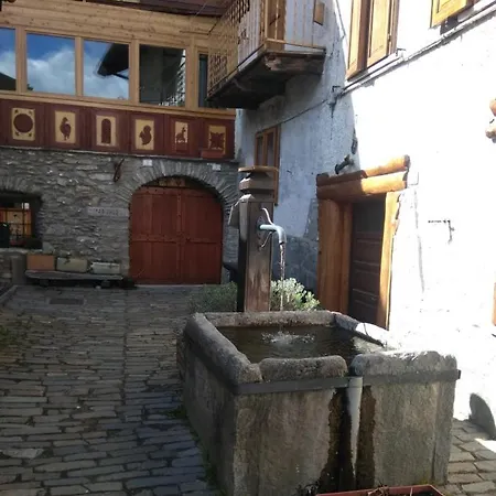 Apartment Laux Usseaux